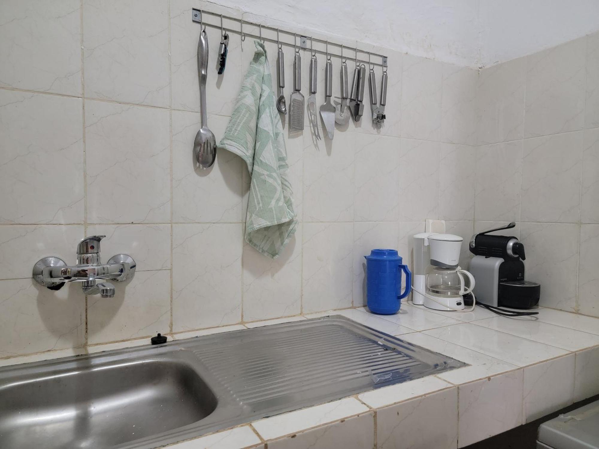Le Dolmen De Mbour Apartment ภายนอก รูปภาพ